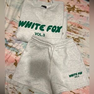 Light grey White Fox Sweatset Size S